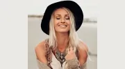 Lindsey O +